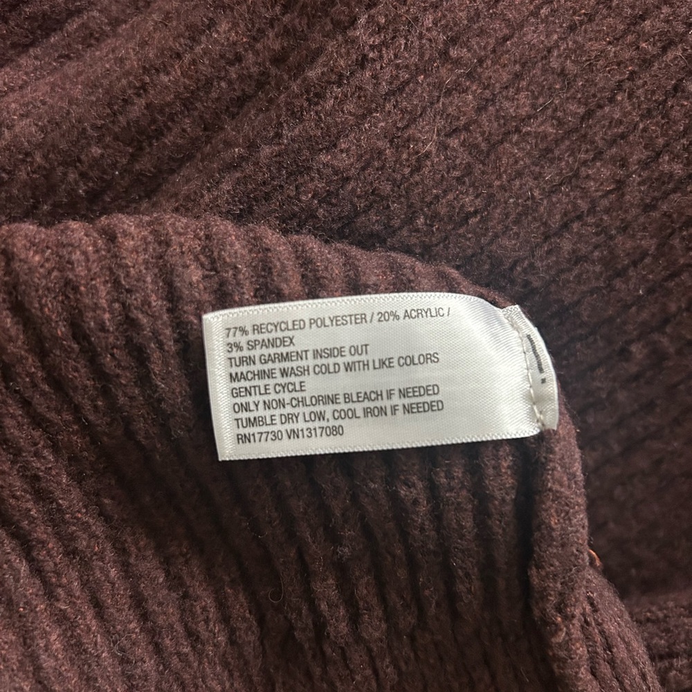 Brown Ribbed Knit Sweater Dress - Picture 4 of 4
